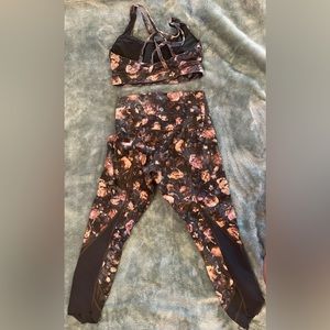 Lululemon crop leggings and matching sports bra